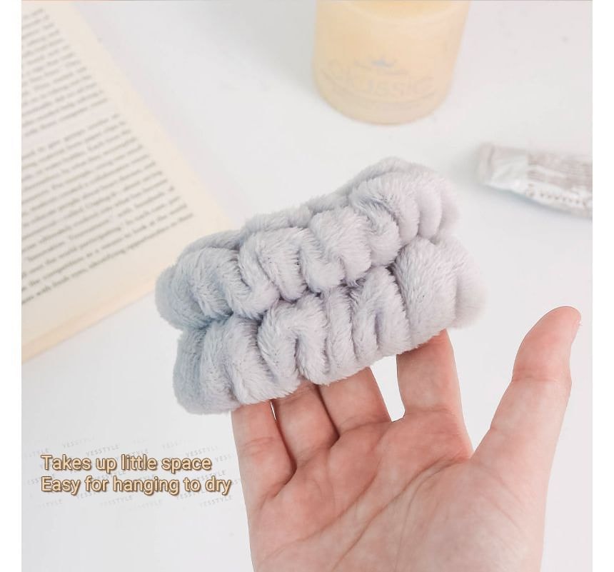 NEJA - Set of 2: Coral Fleece Face Wash Wrist Band