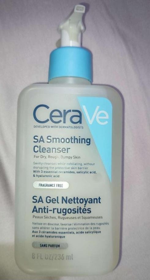 CeraVe - SA Smoothing Cleanser
