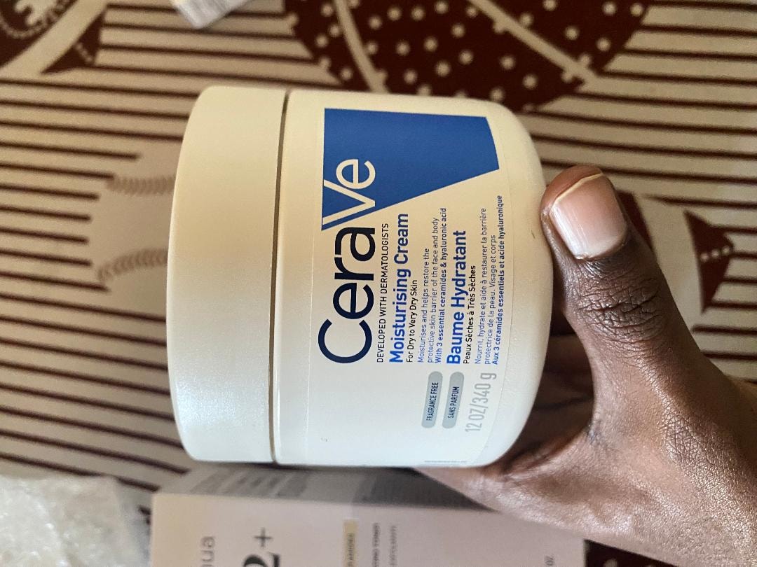 CeraVe - Moisturising Cream