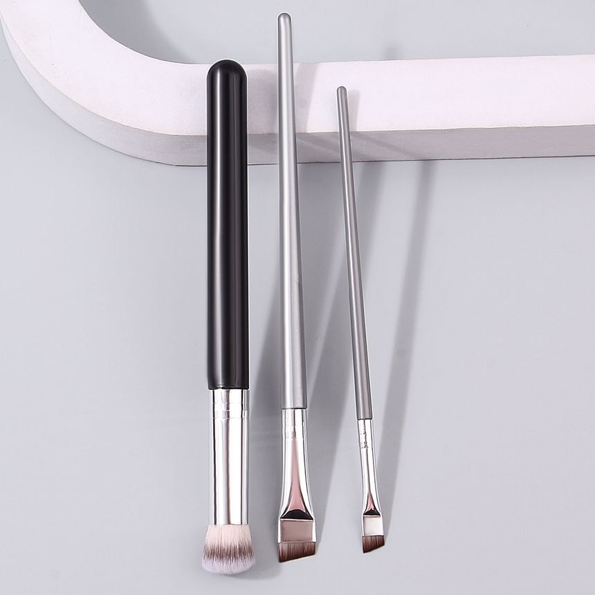 REGENBOOG - Set of 3: Concealer Brush + Angled Eyeliner Makeup Brush (Various Designs)