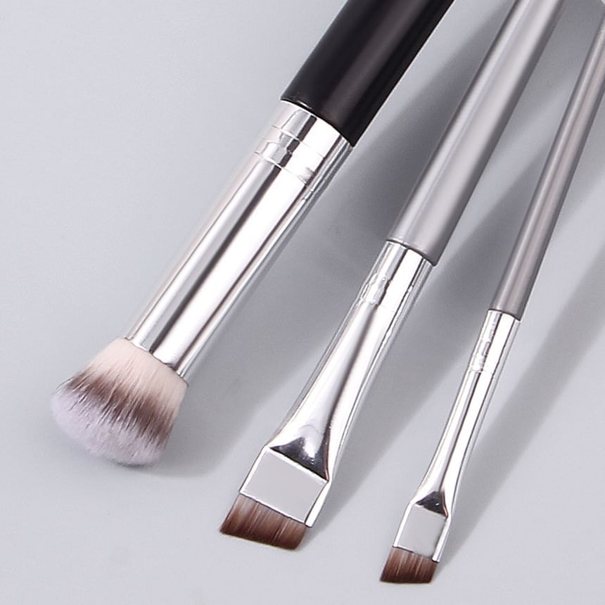REGENBOOG - Set of 3: Concealer Brush + Angled Eyeliner Makeup Brush (Various Designs)