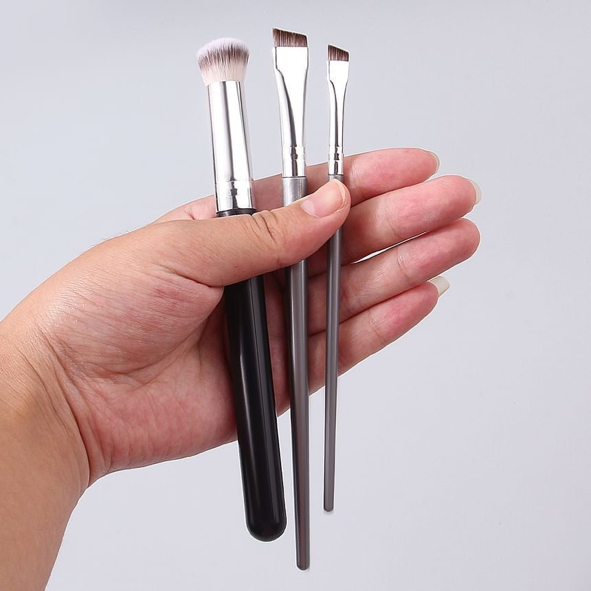 REGENBOOG - Set of 3: Concealer Brush + Angled Eyeliner Makeup Brush (Various Designs)