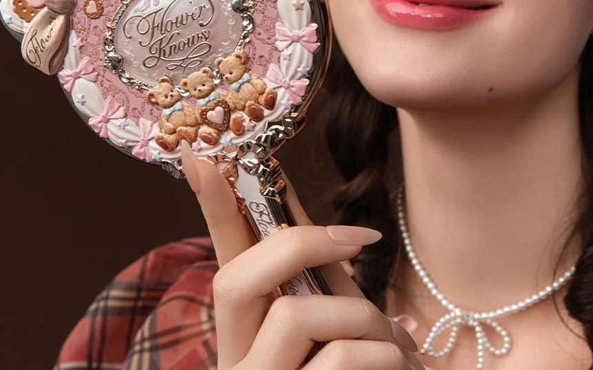Flower Knows - The Sweetie Bear Hand Mirror - 3 Colors (Creamy Pink - 1pcs)
