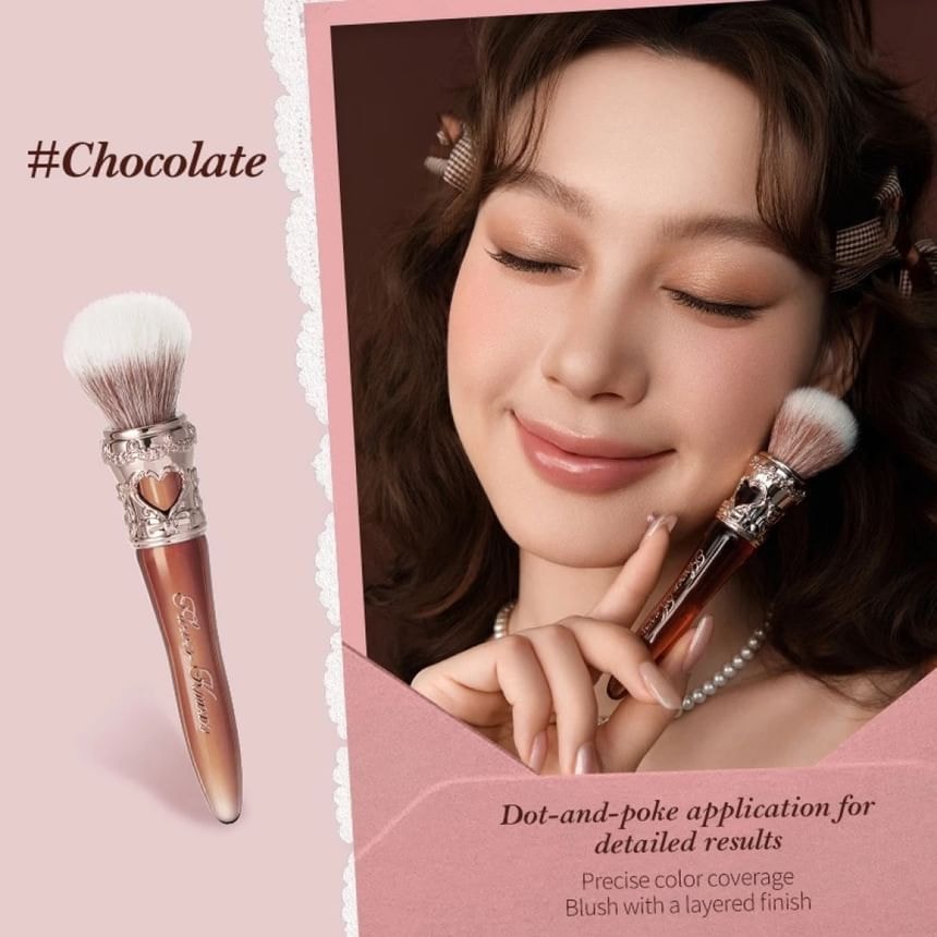 Flower Knows - The Sweetie Bear Rounded Blush Brush - 2 Colors (Strawberry Pink - 1pcs)