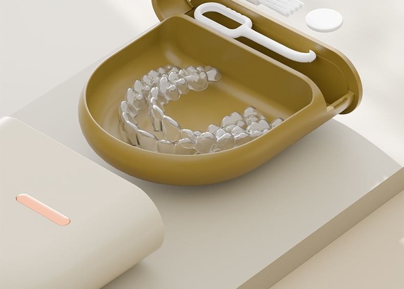 Evorest Bags - Plastic Dental Retainer Storage Case