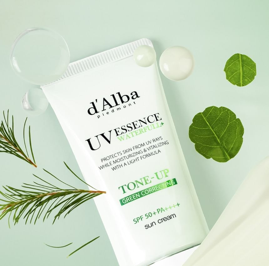 d'Alba - Waterfull Green Correcting Tone-Up Sun Cream