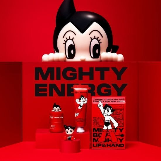 CNP Laboratory - Propolis Lipcerin & Hand Cream Set Mighty Atom Edition 2pcs Bundle Set (2 pcs x 2 pcs)