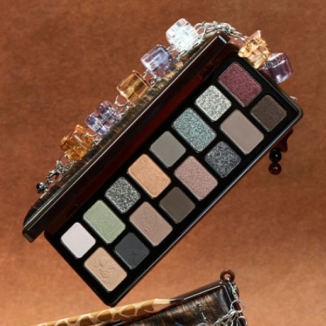 cheeryep - Childlike 16-Color Eye Shadow Palette - Ember ( Charm Not Included )