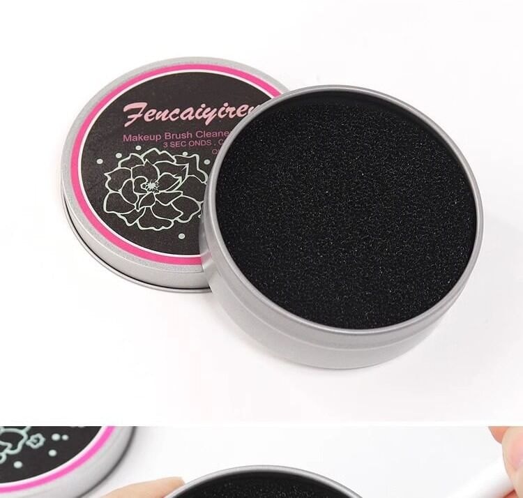 Beautrend - Makeup Brush Dry Cleaner Sponge