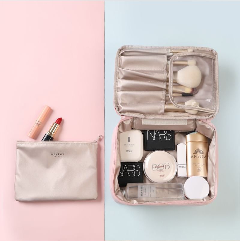 Yulu - Travel Makeup Pouch