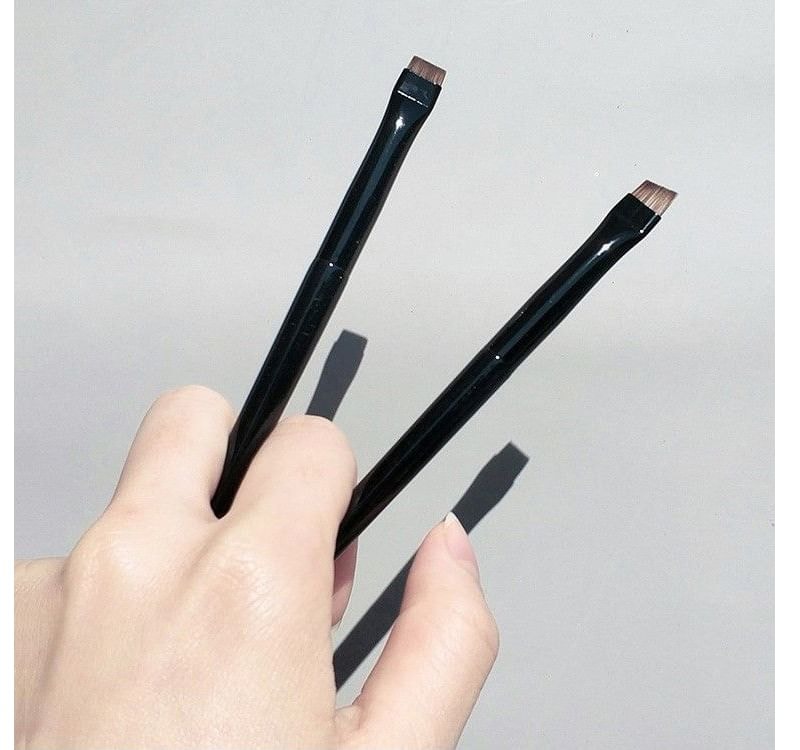 Mogugu - Eyeline Brush