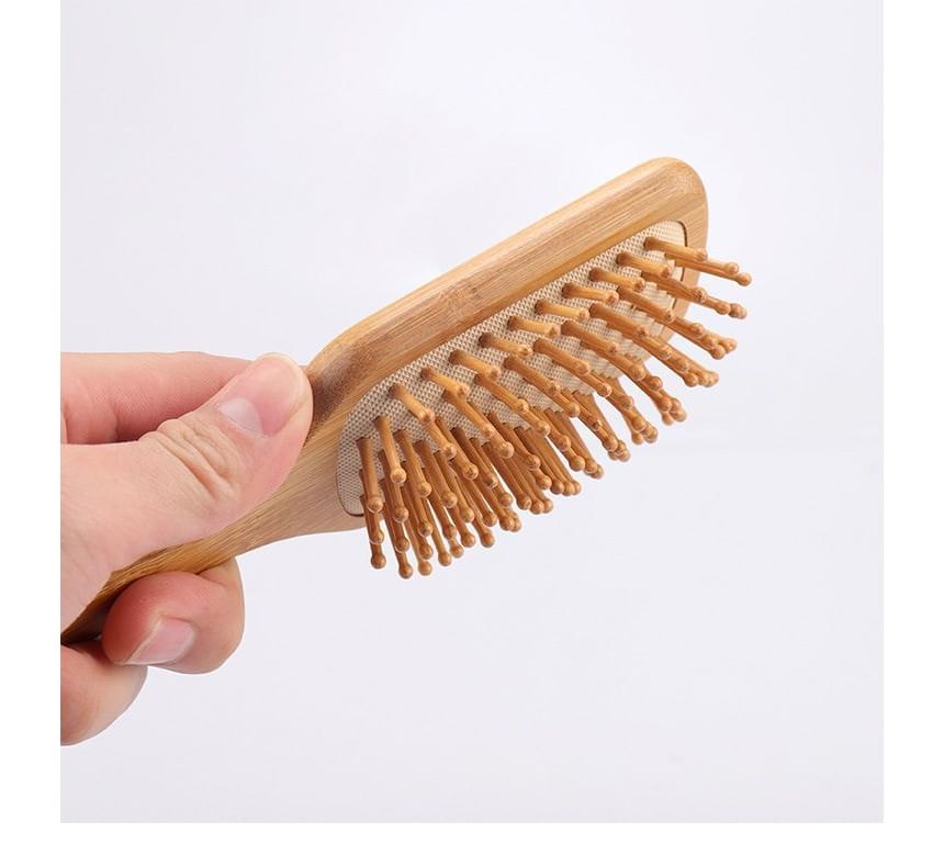 Gizmi - Wooden Hair Brush