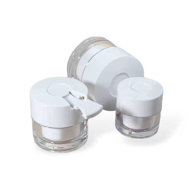 Kochanie - Travel Plastic Airless Container with Scoop (Various Designs) / Set