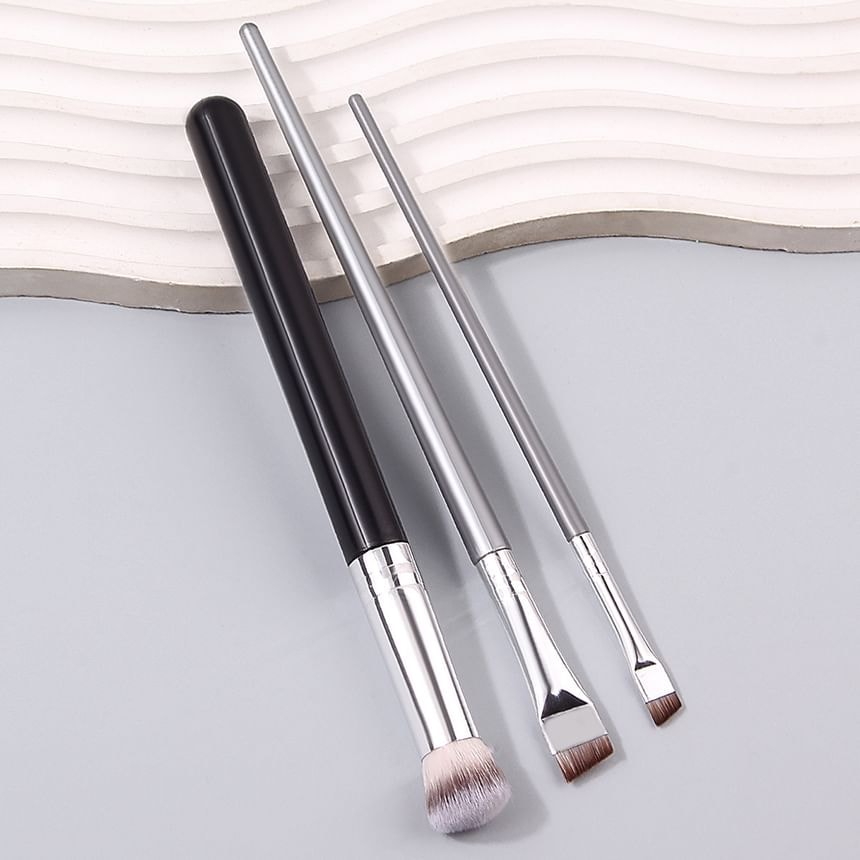 REGENBOOG - Set of 3: Concealer Brush + Angled Eyeliner Makeup Brush (Various Designs)