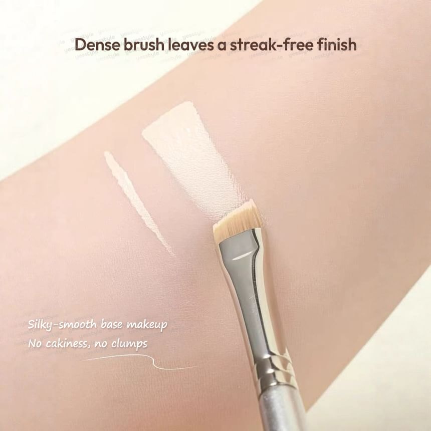 Choyu - Crescent Eyeliner Brush / Concealer Brush (Various Designs)
